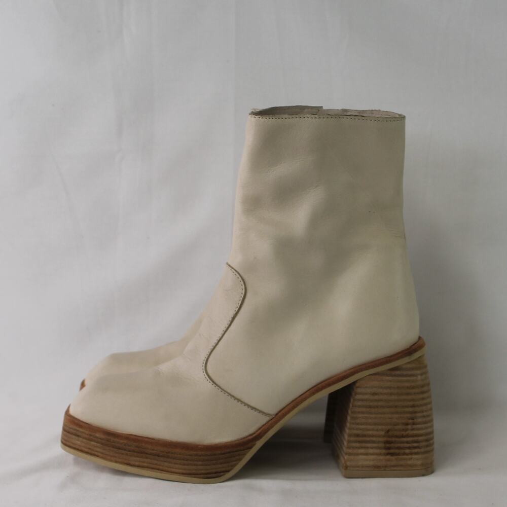 *New Without Box* Free People Ruby Platform Boots - image 4
